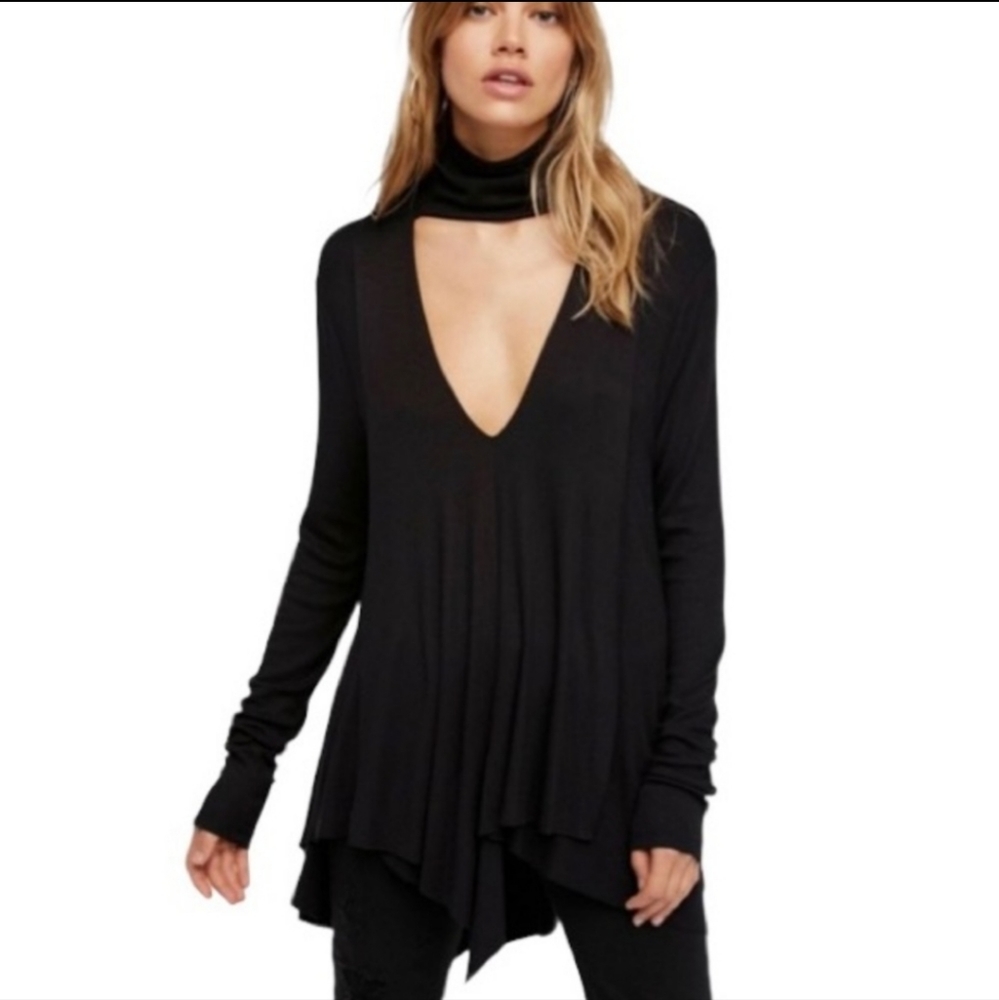 Free People Uptown Turtle V Neck Choker Assymetrical Top Size XS